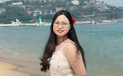 动漫美女裸身照(无内衣)